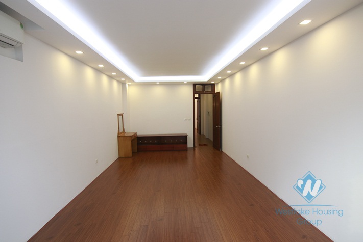 Six bedrooms house for rent in Dong Da district, Hanoi.